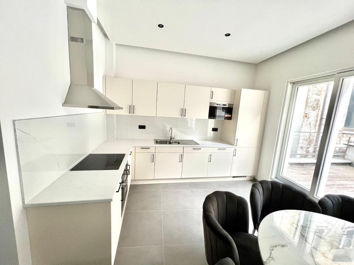 Luxury Brand New Apartment Bryssel Exteriör bild